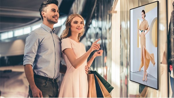 解析廣告機(jī)的功能、種類(lèi)